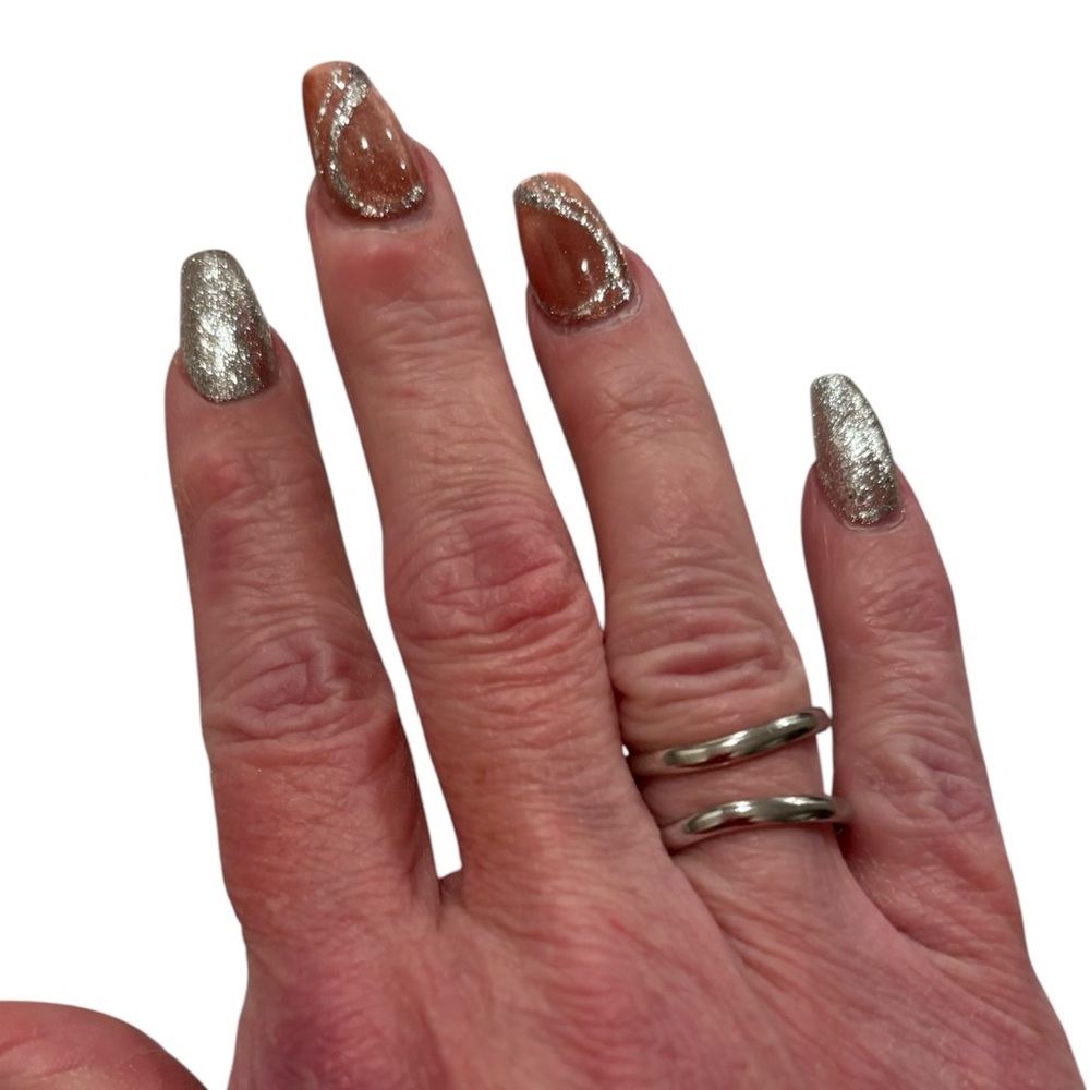 Stainless steel adjustable ring. New